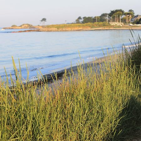 Logis Hotel & Restaurant Les Mouettes - Larmor Plage, Proche De Lorient Екстериор снимка
