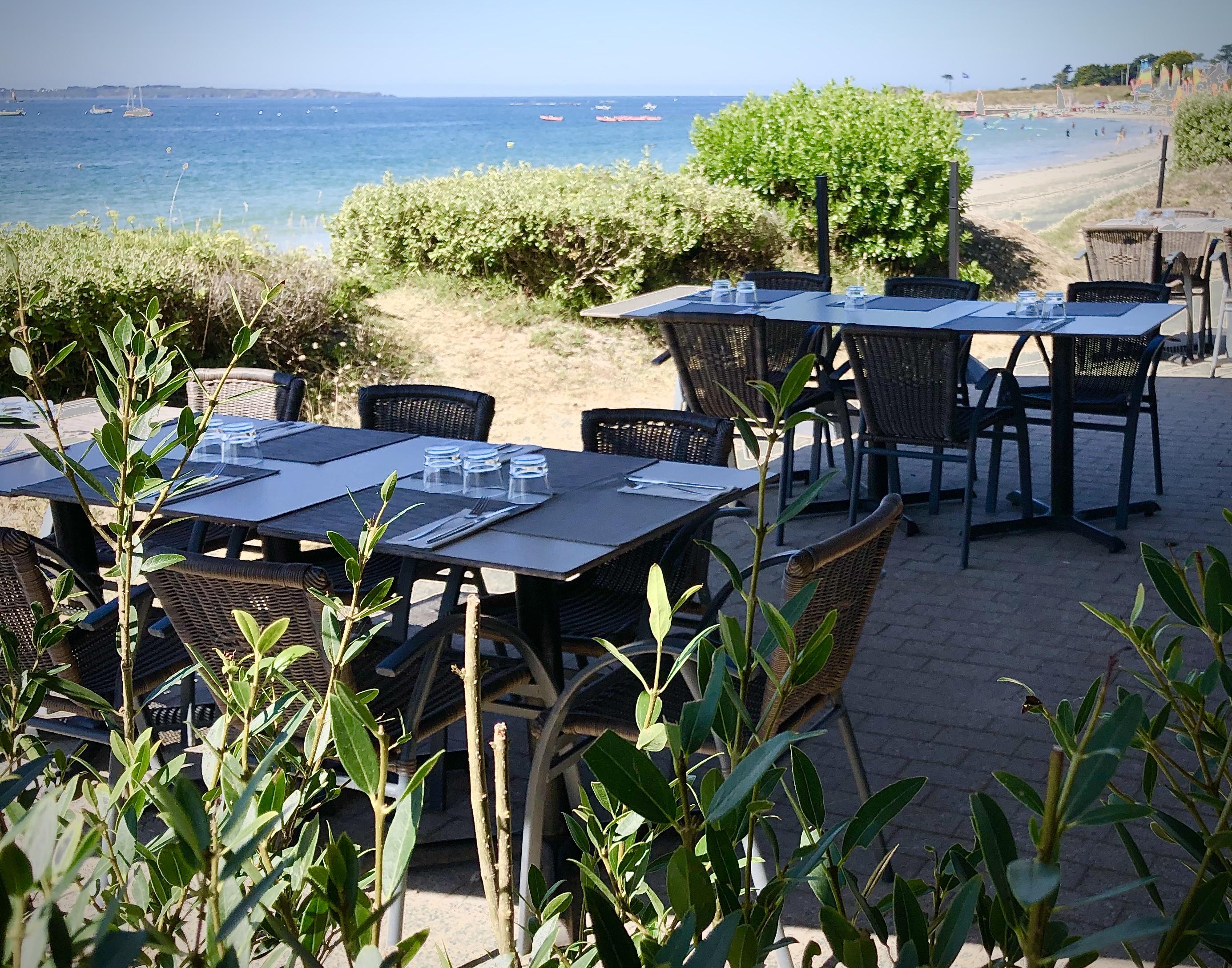 Logis Hotel & Restaurant Les Mouettes - Larmor Plage, Proche De Lorient Екстериор снимка