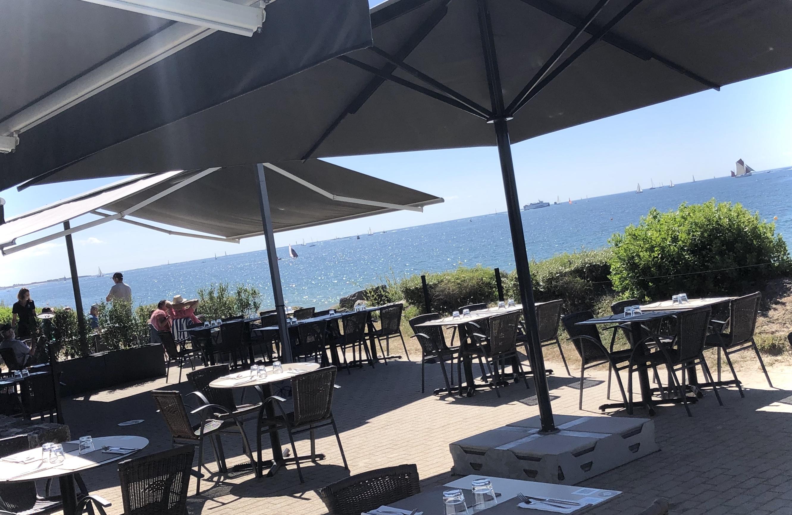 Logis Hotel & Restaurant Les Mouettes - Larmor Plage, Proche De Lorient Екстериор снимка