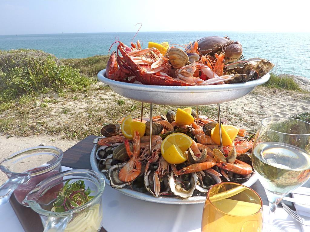 Logis Hotel & Restaurant Les Mouettes - Larmor Plage, Proche De Lorient Екстериор снимка